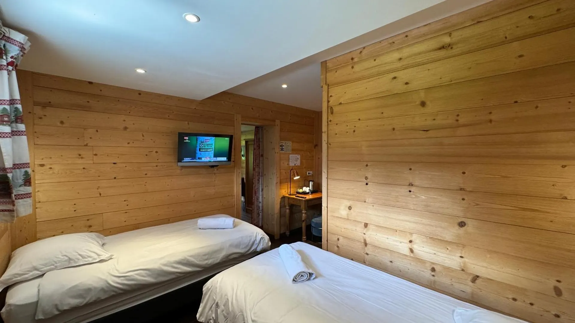 Le Schuss Hotel Chatel